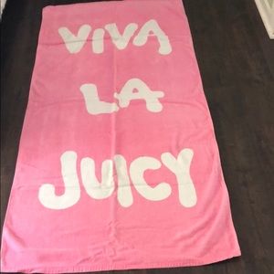 BEACH TOWEL